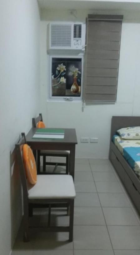 Urban Deca Tower @ Graceysplace Unit 4 Mandaluyong * Manila